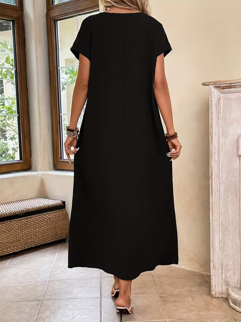 Lieke — Elegante en minimalistische lange jurk