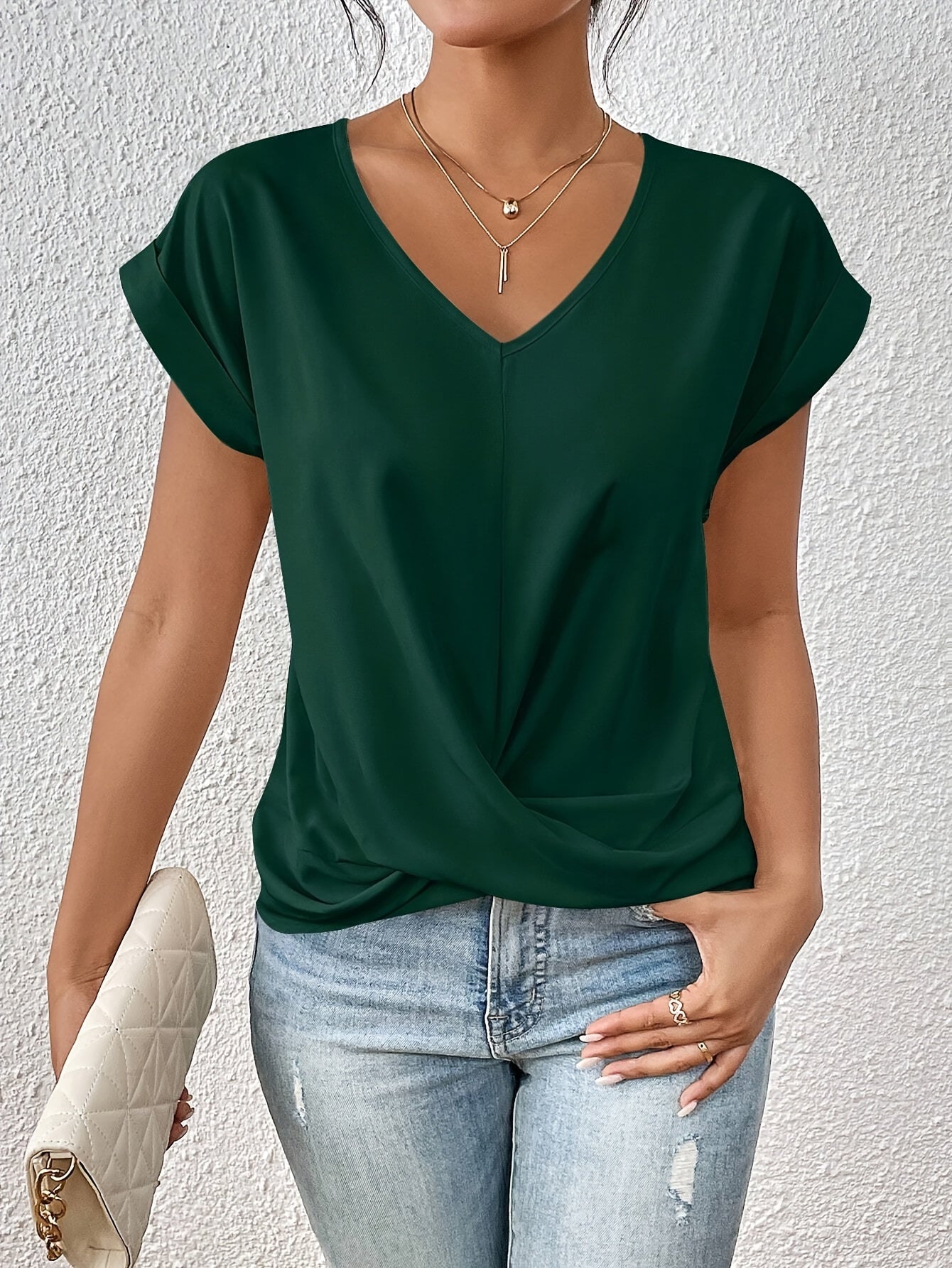 Lotte - V-Hals T-Shirt Met Twistdetail