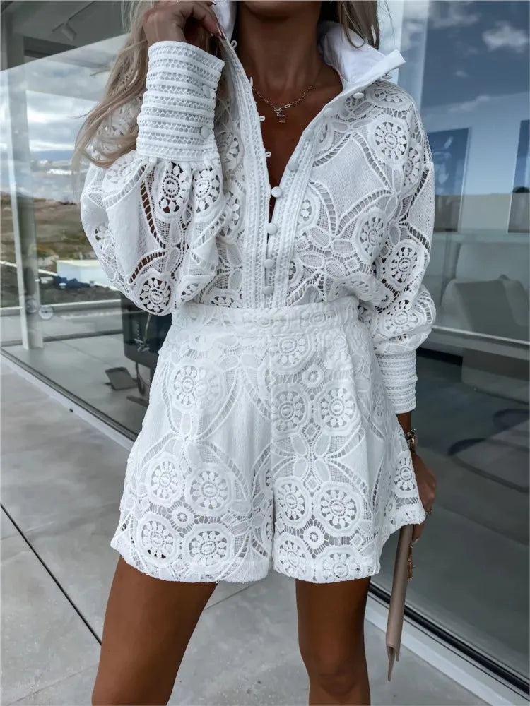 Mila - Elegante Broderie Jumpsuit